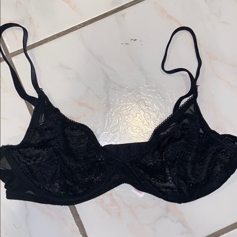 Unworn Black Lace Sexy Bra